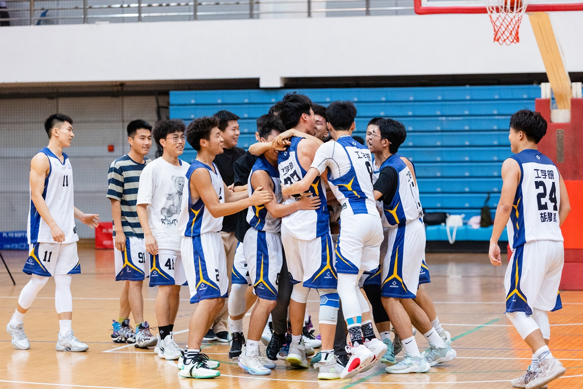 我们赢啦!(通讯员 侯国涛 摄)